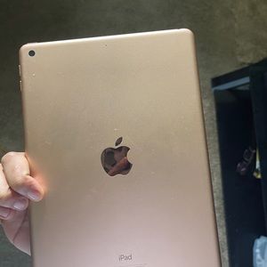 iPad 6th generation rose gold